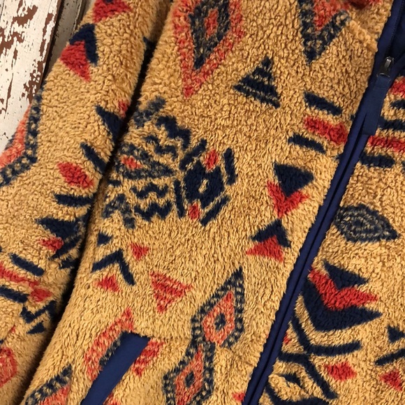 L The North Face Aztec Sherpa Jacket - Picture 2 of 5